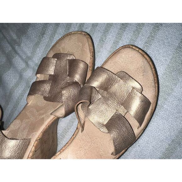 Kork-ease myrna 2.0 gold wedge platform sandal size 9 - Picture 3 of 8